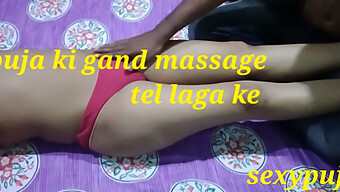 Vreemdgaande Vrouw Krijgt Een Massage Met Volledige Lichaamsolie En Geniet Van Sexy Tijd Met Een Bangali