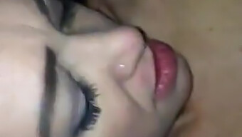 Zweedse Milf Krijgt Een Zelfgemaakt Anaal Orgasme In Deze Amateur Video