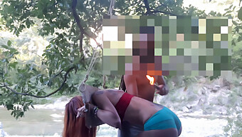 Budak Bdsm Berambut Merah Dihina Dan Dihukum Dalam Video Amatir Ini