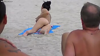 Exhibitionist Beach Babe Gets Pounded By A Hardcore Stud