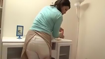 Mature Asian Maids Getting Everything