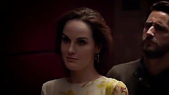 Michelle Dockery Geme În Timp Ce Se Comportă Frumos - Episodul 1