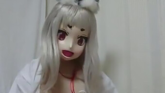 อะนิเมะญี่ปุ่น Kitsune ในชุด Kigurumi