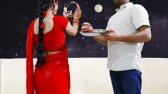 Người Đẹp Ấn Độ Bị Chồng Quyến Rũ Để Thỏa Mãn Bằng Miệng Trong Karva Chauth