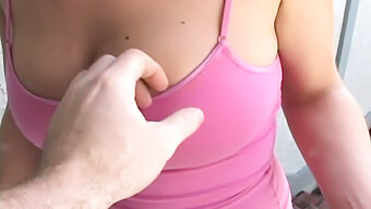 Missy Monroe'S Blowjob Skills On Display In Close-Up