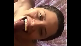 Cumming Inside Pussy While Getting Milk Facial