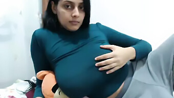 Busty Cam Girl'S Naughty Solo Show On Indian Webcam